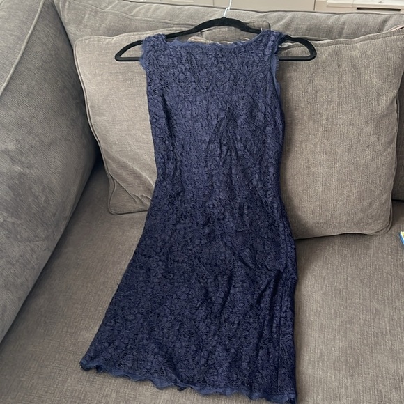 ADRIANNA PAPELL navy lace exposed zipper size 4 - Picture 3 of 5